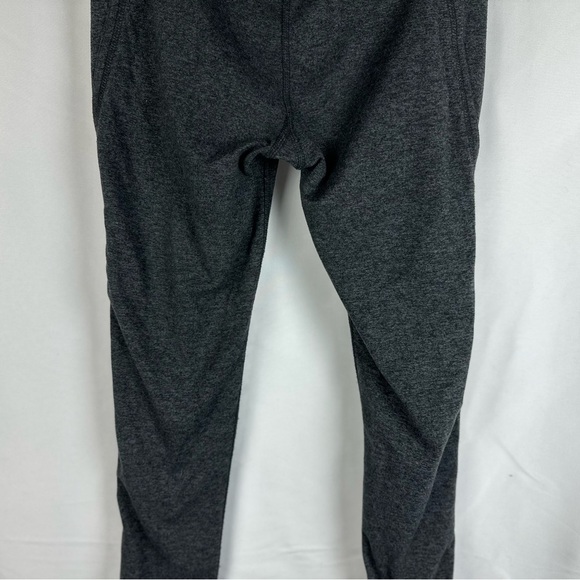 Free People Movement Leggings With Cut Out. Womens Size Small. Gray. - Picture 9 of 11